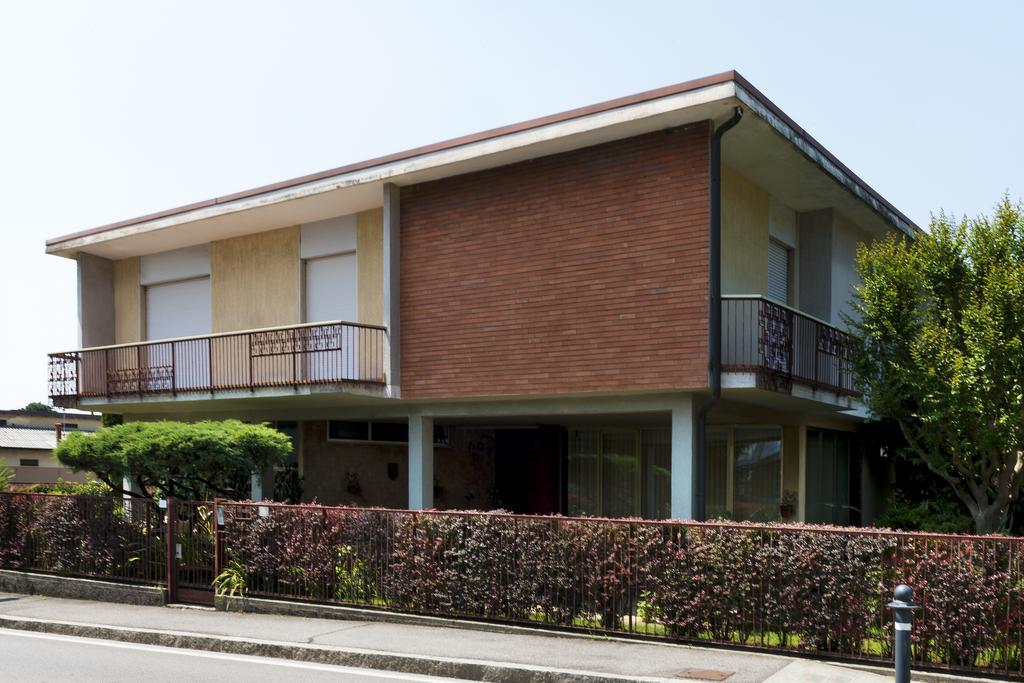 Rooms Villa Bergamo Airport Scanzorosciate Exteriör bild
