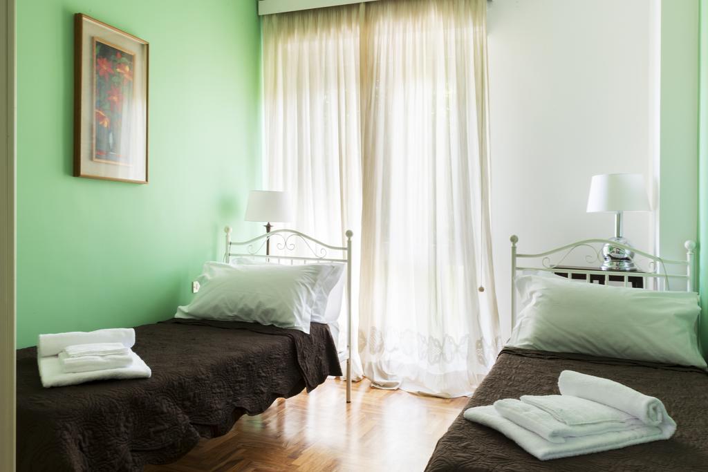 Rooms Villa Bergamo Airport Scanzorosciate Exteriör bild
