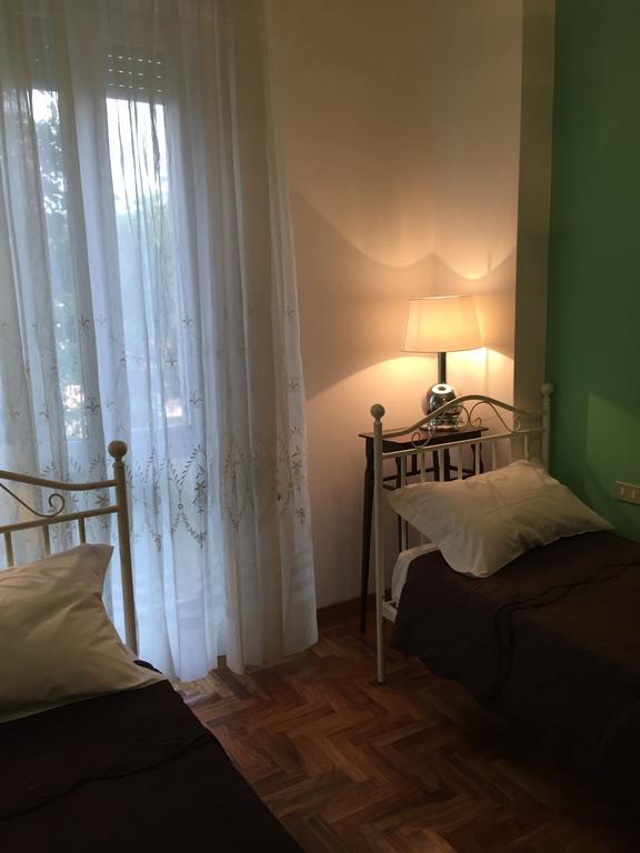 Rooms Villa Bergamo Airport Scanzorosciate Exteriör bild